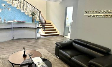 Casa en renta con uso de suelo en la mejor ubicación