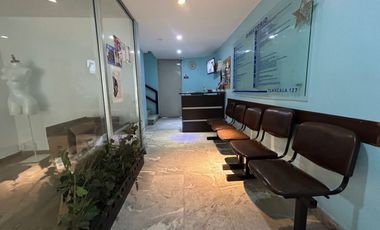 OFICINA EN VENTA EXCELENTE UBICACION