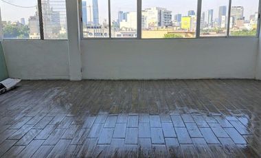 OFICINA EN VENTA EXCELENTE UBICACION