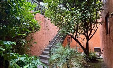 Renta de casa en condominio Bosques de las lomas