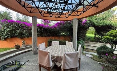 Renta de casa en condominio Bosques de las lomas