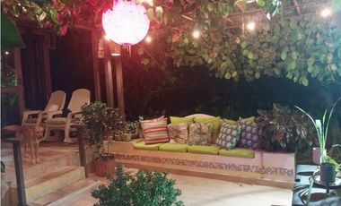 SE VENDE CASA EN LOS LIRIOS (VIA AL VALLE DE ANTON)