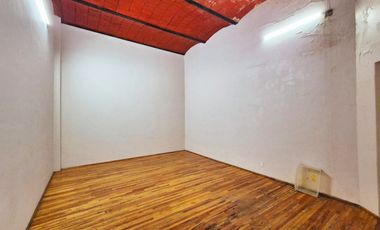 RENTA DESPACHOS PARA OFICINAS Y/O BODEGAS en la Col. Juárez