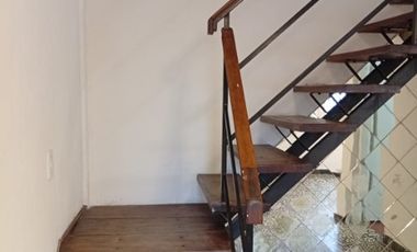 Duplex en alquiler en Moron Sur