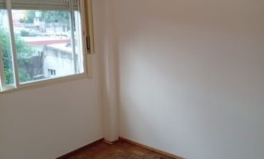 Duplex en alquiler en Moron Sur