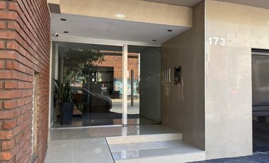 DEPARTAMENTO 2 AMBIENTES VENTA AVELLANEDA BALCON