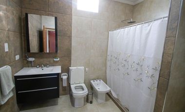 Casa en Alquiler Barrio los Naranjos, Reconquista.