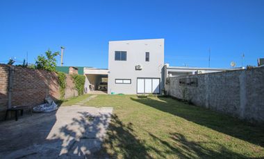 Casa en Alquiler Barrio los Naranjos, Reconquista.