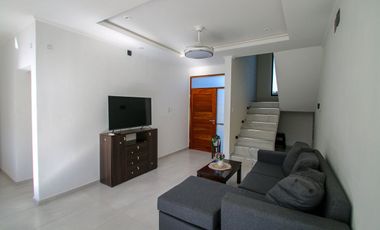 Casa en Alquiler Barrio los Naranjos, Reconquista.