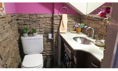 CASA EN BARRIO CANDIOTI SUR