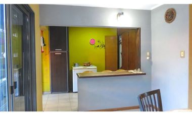 CASA EN BARRIO CANDIOTI SUR