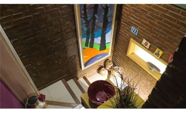 CASA EN BARRIO CANDIOTI SUR