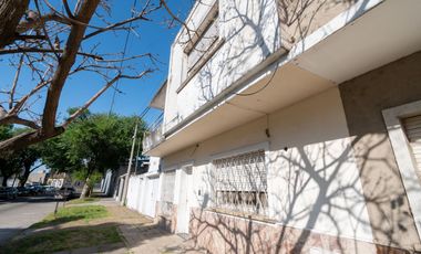 Venta Casa en Barrio Candioti 3 dormitorios