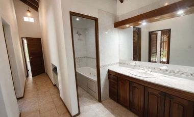 Casa en alquiler Barrio Las Candelas chacras lujan
