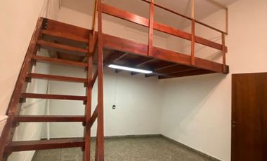 Departamento Tipo Casa en alquiler en Lanus Este