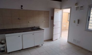 Departamento céntrico un dormitorio 1er piso