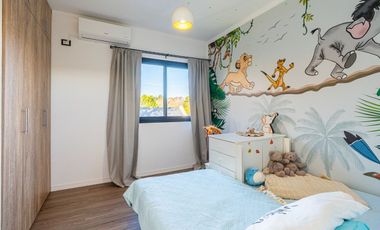 CASA 4 DORMITORIOS GALPON PILETA COUNTRY LOGARITMO