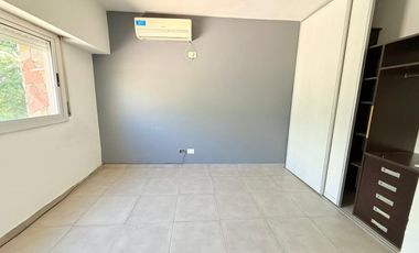 VENTA DUPLEX 3 AMB C/ JARDÍN Y COCHERA - MORÓN
