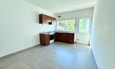 VENTA DUPLEX 3 AMB C/ JARDÍN Y COCHERA - MORÓN
