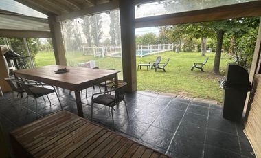 ALQUILER CASA AMUEBLADA EN QUINTAS DEL SOL EZEIZA