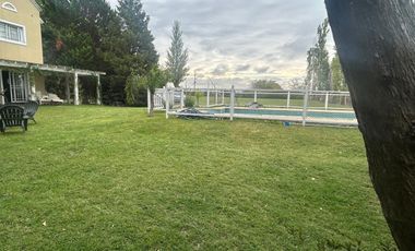 ALQUILER CASA AMUEBLADA EN QUINTAS DEL SOL EZEIZA