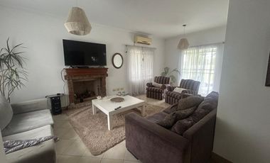 ALQUILER CASA AMUEBLADA EN QUINTAS DEL SOL EZEIZA