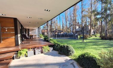 VENTA CASA EN CAMPO TIMBÓ