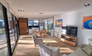 VENTA CASA EN CAMPO TIMBÓ