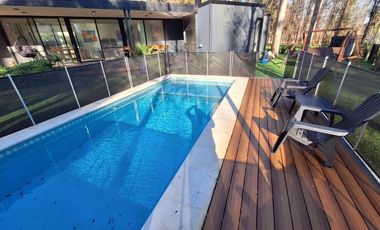 VENTA CASA EN CAMPO TIMBÓ