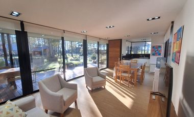 VENTA CASA EN CAMPO TIMBÓ