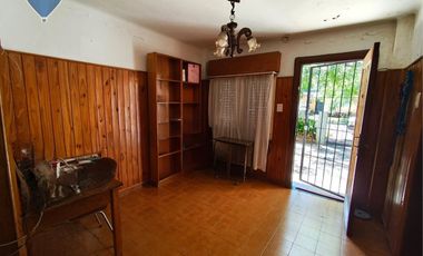 Venta casa 4 amb Villa Lynch con patio y cochera