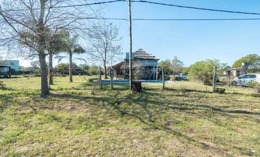 VENTA QUINTA EN ARROYO LEYES - 3 DORMITORIOS