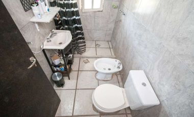 VENTA QUINTA EN ARROYO LEYES - 3 DORMITORIOS