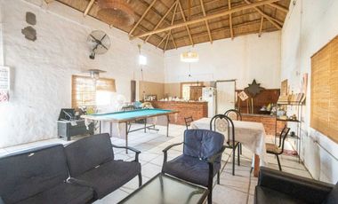 VENTA QUINTA EN ARROYO LEYES - 3 DORMITORIOS