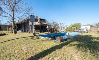 VENTA QUINTA EN ARROYO LEYES - 3 DORMITORIOS