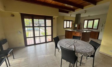 CASA EN VENTA CITY BELL