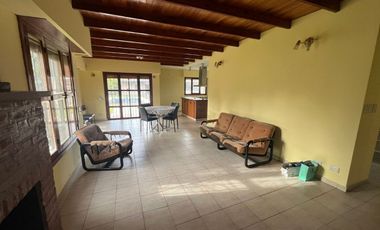 CASA EN VENTA CITY BELL