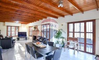 CASA EN VENTA CITY BELL