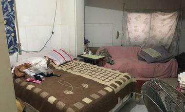 3 departamentos y galpón. SE VENDE
