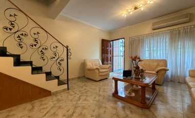 VENTA TRIPLEX 4 AMB/ VILLA LUGANO COCHERA PATIO