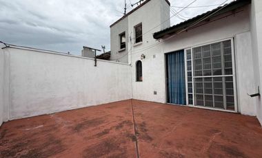 VENTA TRIPLEX 4 AMB/ VILLA LUGANO COCHERA PATIO