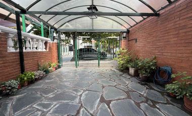 VENTA TRIPLEX 4 AMB/ VILLA LUGANO COCHERA PATIO