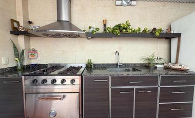 VENTA TRIPLEX 4 AMB/ VILLA LUGANO COCHERA PATIO