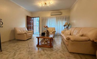 VENTA TRIPLEX 4 AMB/ VILLA LUGANO COCHERA PATIO