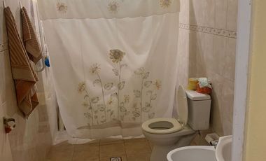 VENTA CASA PUJATO NORTE DOS DORMITORIOS