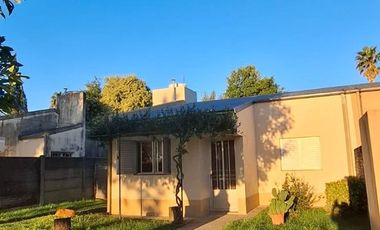 VENTA CASA 3 DORMITORIOS EN TORINO