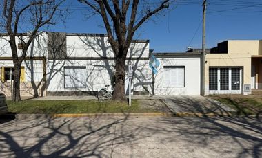 VENTA CASA  EN EL BARRIO SUR.