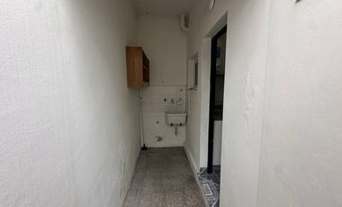 Casa 3 ambientes con cochera + Depto