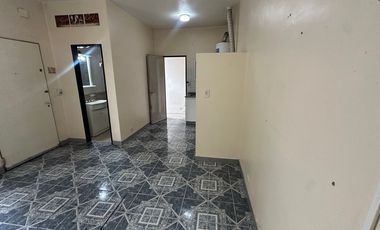 Casa 3 ambientes con cochera + Depto