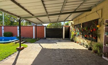 CASA 5 AMBIENTES EN VENTA LUIS GUILLON CON PILETA